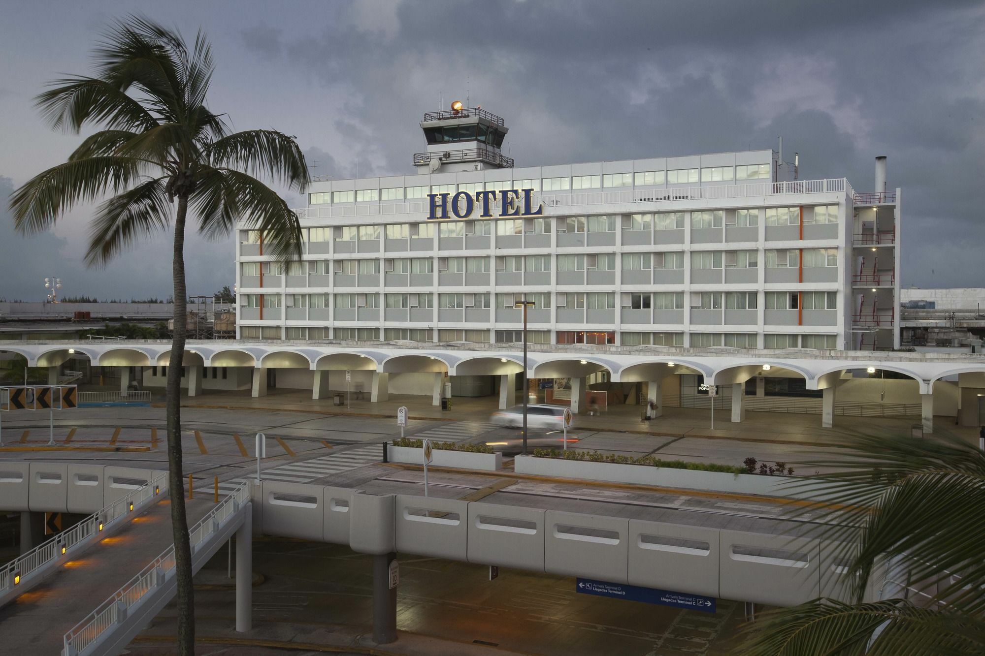 San Juan Airport Hotel Extérieur photo