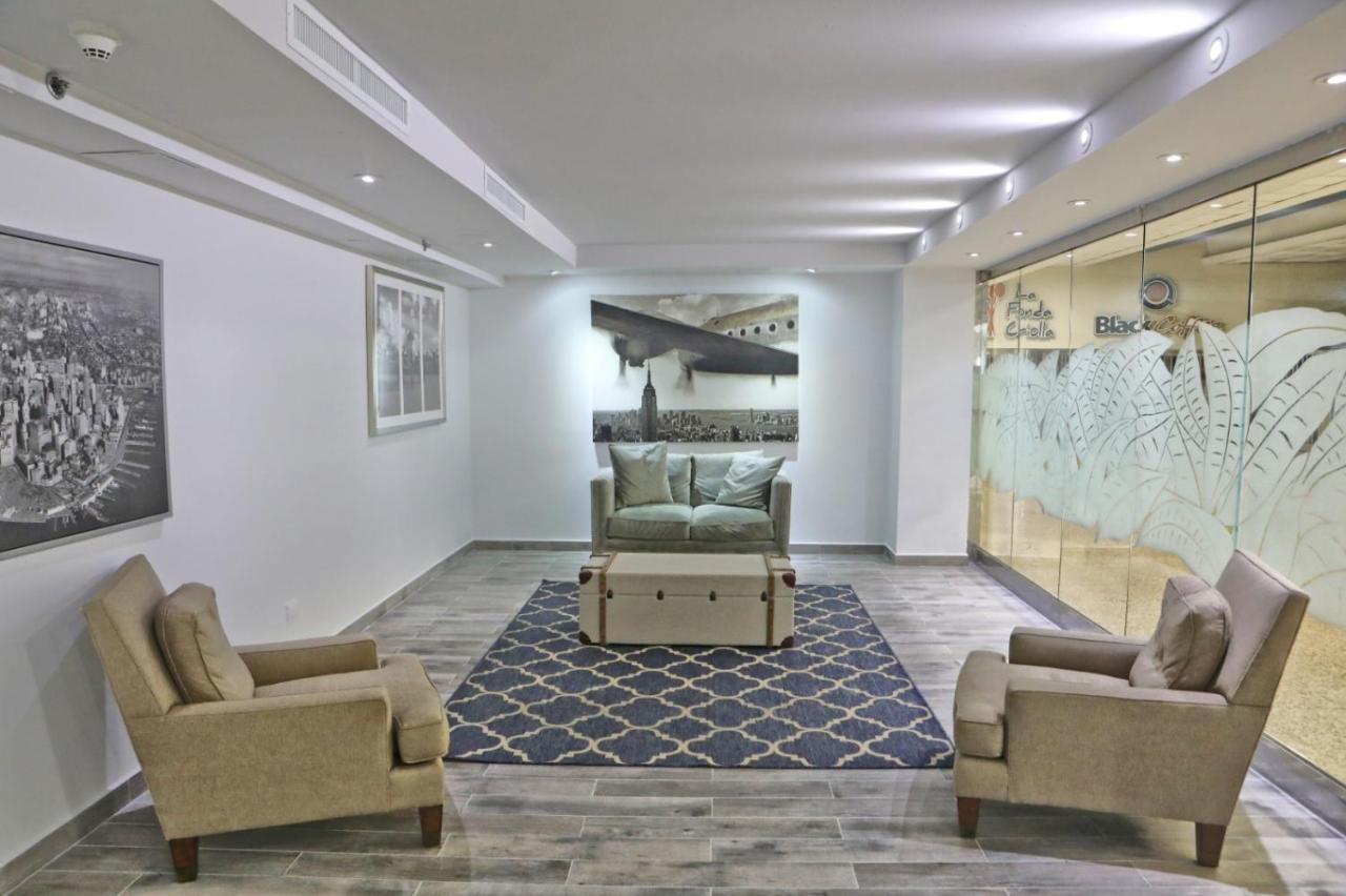 San Juan Airport Hotel Extérieur photo